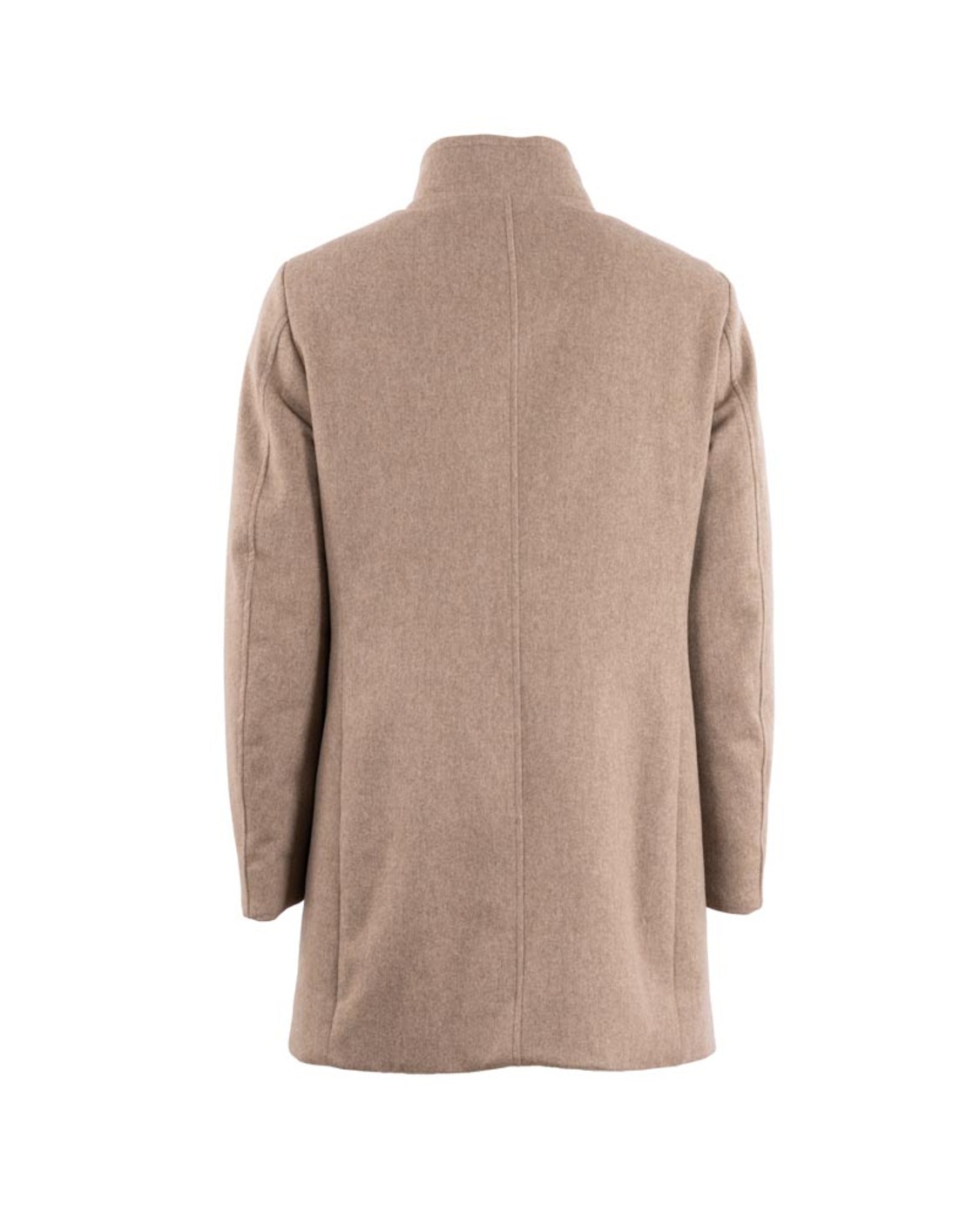 shop MOORER  Cappotto: Moorer "Bond Fur CS" giacca tre quarti monopetto imbottita in piumino d’oca.
Internamente trapuntata con motivo a quadri.
Realizzata in flanella di puro cashmere, accoppiata sul rovescio alla membrana "GX", resistente all'acqua, traspirante e impermeabile al vento.
Collo montante a fascia impreziosito da morbida pelliccia interna staccabile, chiuso da alamaro in pelle con bottoncino a pressione.
Allacciatura frontale con bottoni in corno.
Tasche laterali a pistagna con extra zip in metallo nascosta.
Tasche interne porta valori.
Made in Italy.
Composizione: 100% Cashmere.. BOND FUR CS-U0101 number 1150304